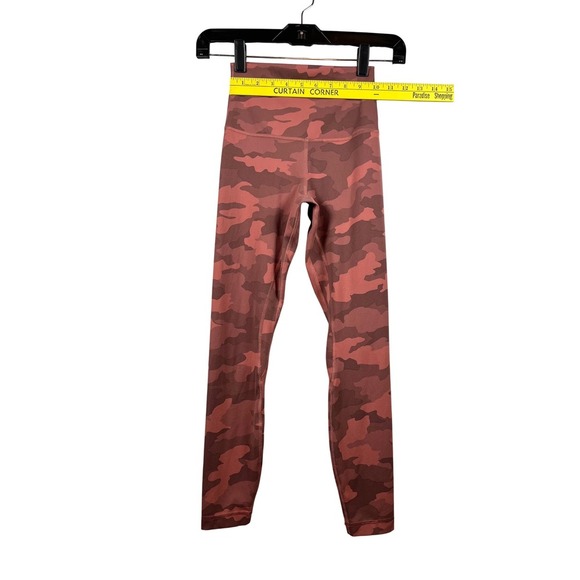 Lululemon Align High-Rise Pant 25"
Heritage 365 Camo Brier Rose Multi, Size 2 - Picture 4 of 9
